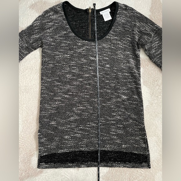 Soft surroundings black and white tweed long line 3/4 sleeve pullover tunic - Picture 7 of 8